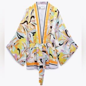 NWT ZARA Satin Printed‎ Short Kimono 70s Lilac with Belt 7929/075 Size XS